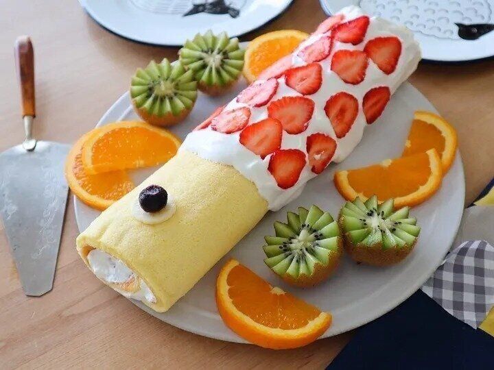 こいのぼりロールケーキ