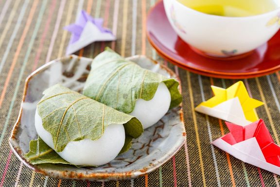 柏餅と緑茶