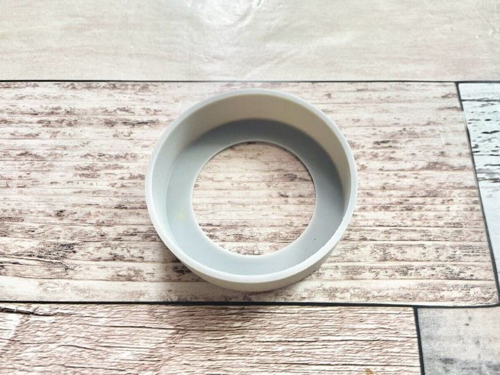 【セリア】ただの「輪っか」じゃない!子どもの持ち物を守ってくれるアイテムが便利!