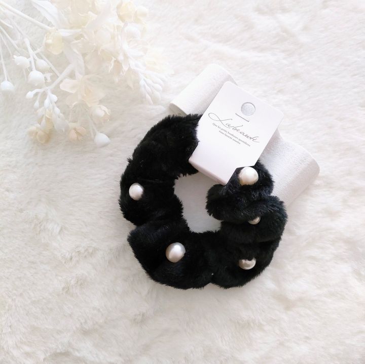 100円ショップキャンドゥ パール付きヘアアクセサリー