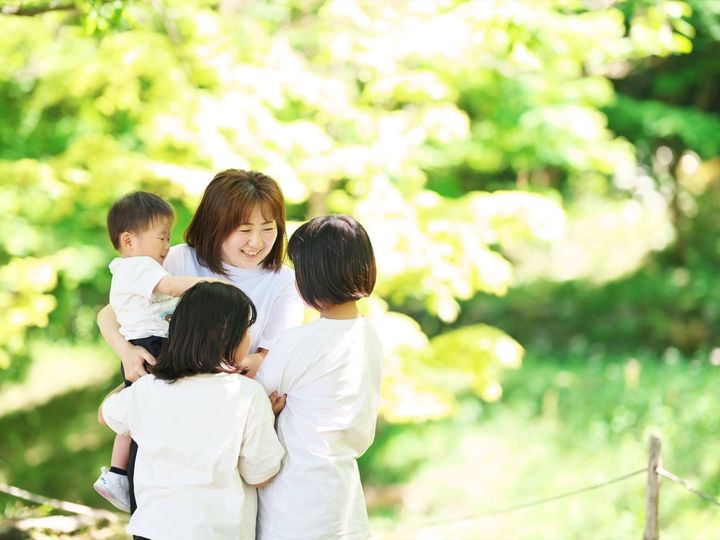 高橋香織と子供3人