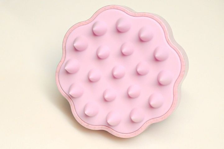シャンプーブラシ