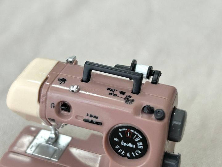 カプセルトイ ガチャガチャ ミニチュア エポルク
