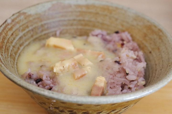 【無印良品】どんな味?「和風カルボナーラスープ」で食べるうどんを実食