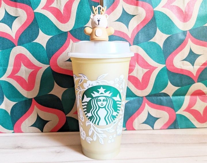 スターバックス「ホリデー2023カラーチェンジングリユーザブルカップ473ml」
