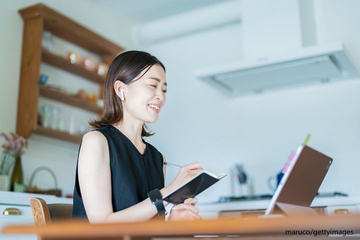 落ち込まずにすぐ行動!情報収集で出費を抑える