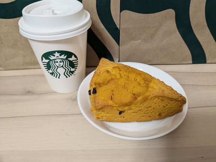 スターバックス パンプキンスコーン