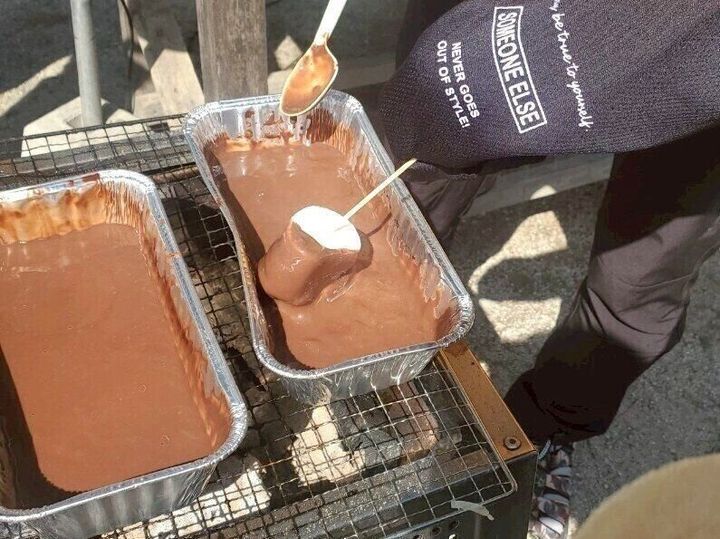 チョコフォンデュに