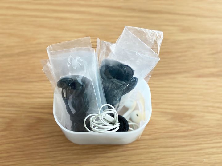 ケーブル収納は「ざっくり」がおすすめ!片付けやすく、見つけやすい収納法