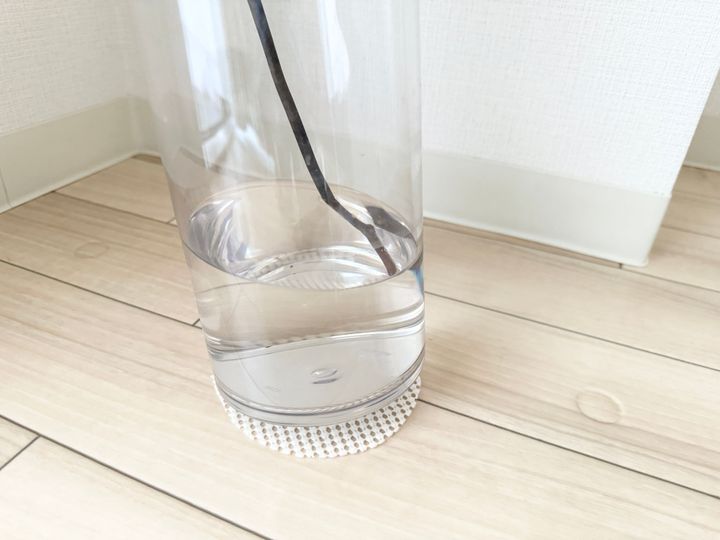 花瓶下に滑り止め