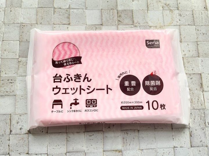 セリアの「台ふきんウエットシート」110円