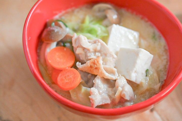 器に入った料理