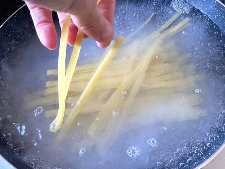 茹でる