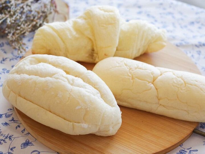 【ファミマ】しっとりもちもち!気になる新作「白生パン」3種を実食