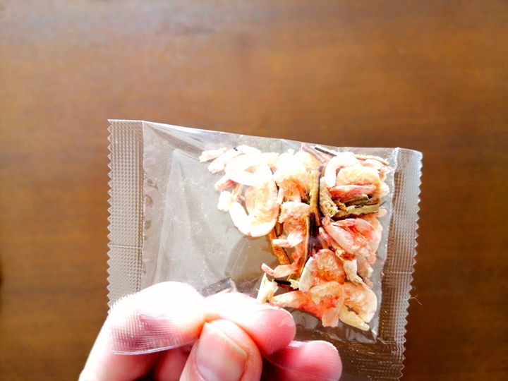 付属のえびとしいたけ