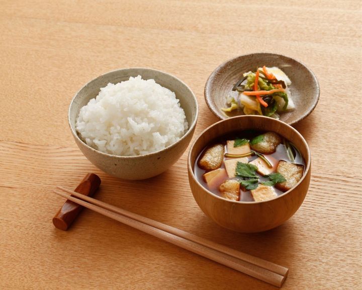 和食の配膳