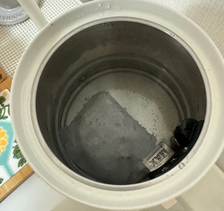 電気ケトルで鉄びんを使う