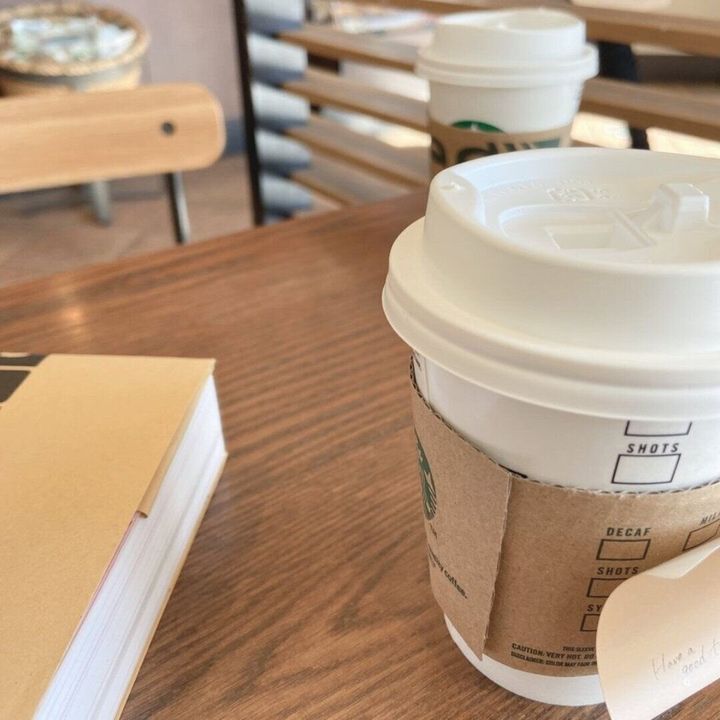 カフェ