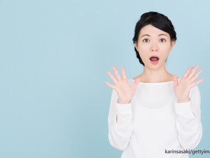 女性