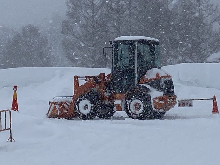 3.除雪車が近くにいるときは危険