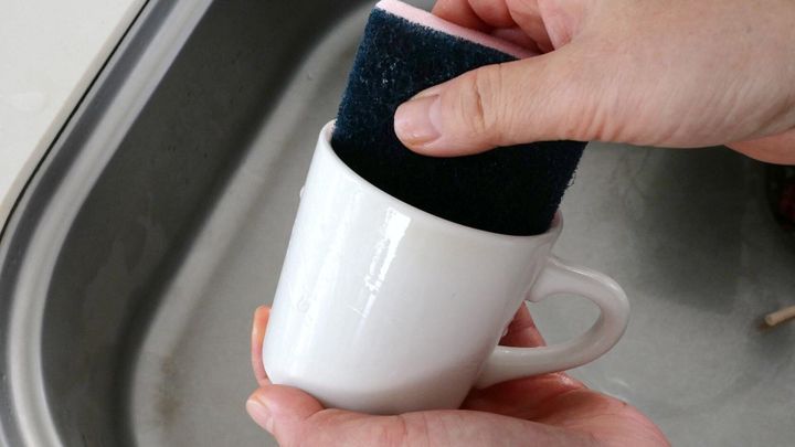 茶渋を落とす