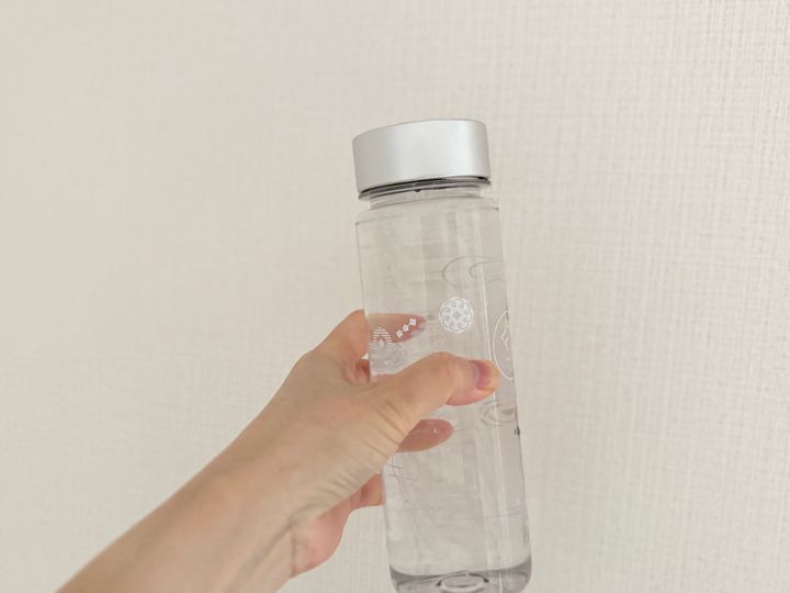 水ボトル