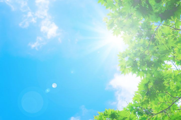 太陽と青空
