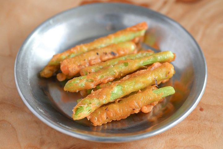 アスパラの揚げ物