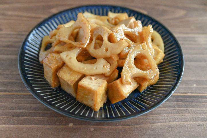 れんこんと厚揚げの甘辛炒め