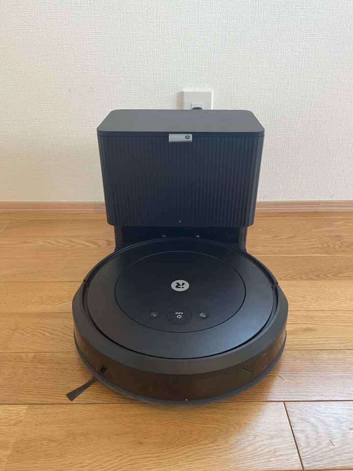 Roomba Combo 2 Essential ロボット + AutoEmpty 充電ステーション
