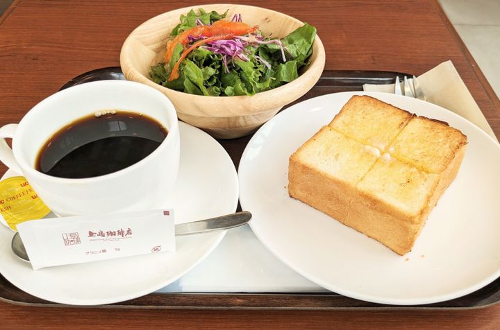 上島珈琲店 サラダ &厚切りバタートースト