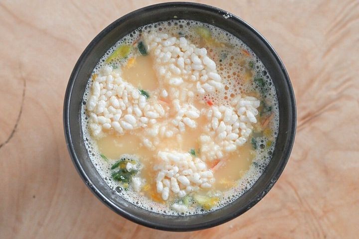 卵おこげスープ