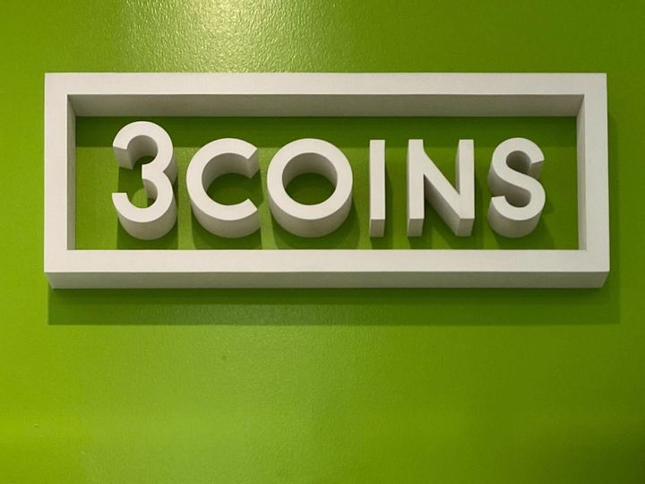 3COINS仕切り付きパンケーキメーカー