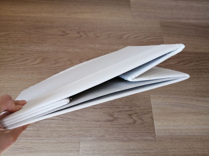 折りたためる収納ボックス