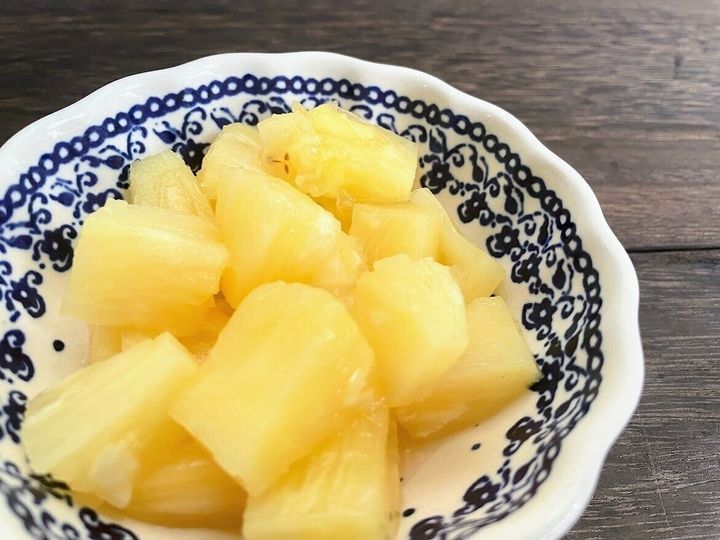 【ドン・キホーテ】罪悪感なく汁まで飲める!ドでかいパイン缶が楽しい~