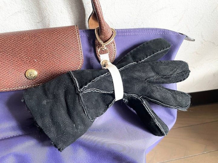 手袋に使っても