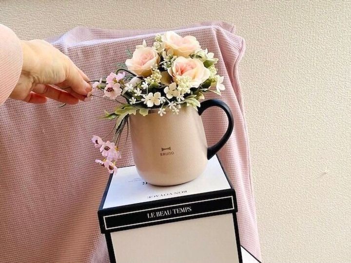ステンレスマグを花瓶に代用