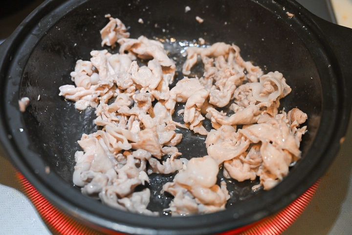 炒めた豚肉