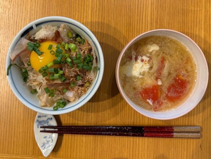 朝食
