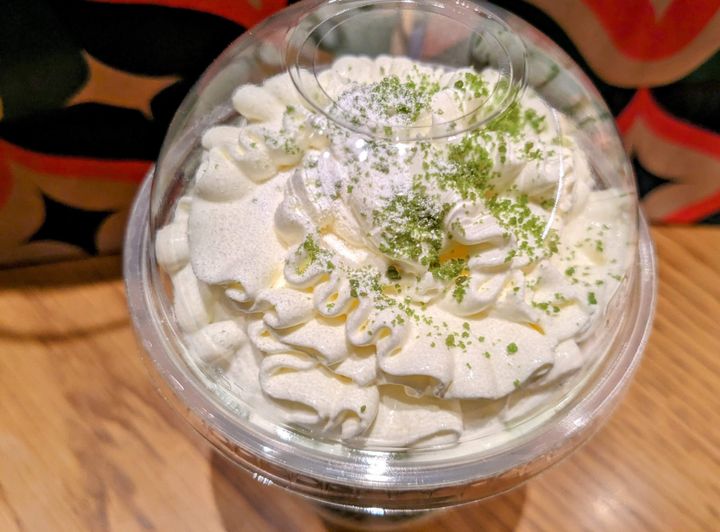 スターバックス メルティホワイト ピスタチオ フラペチーノ