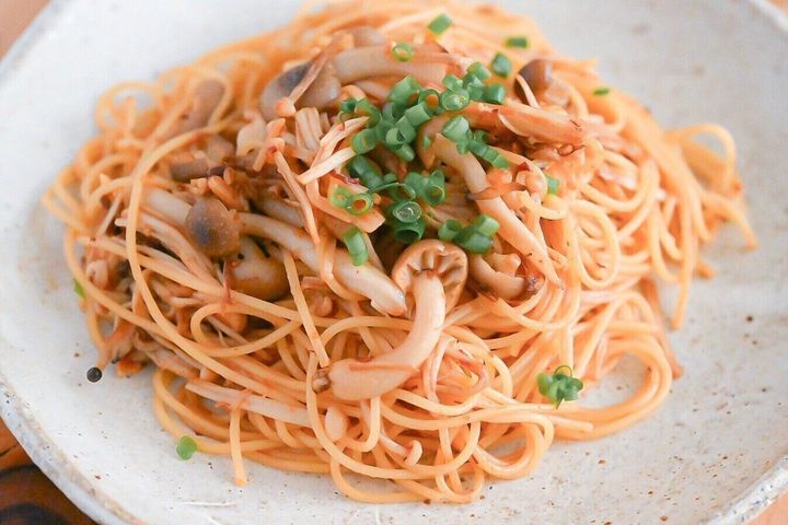 きのこの牛たんラー油パスタ