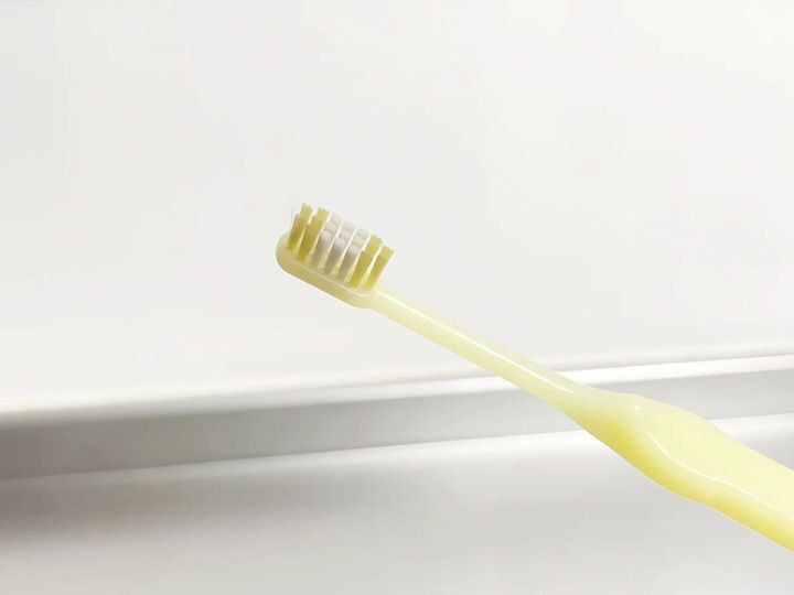 歯ブラシ1本だけ