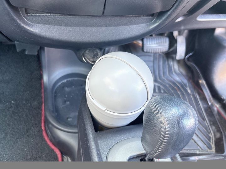 3COINS車用ゴミ箱