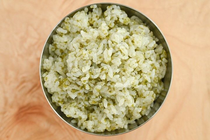 お椀に盛られた韓国のりごはん