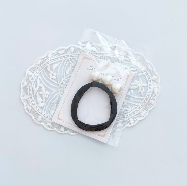 100円ショップキャンドゥ パール付きヘアアクセサリー
