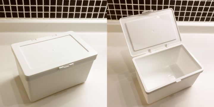 【100均】マスクのつけ置きに便利!セリアのフタがとまるケース