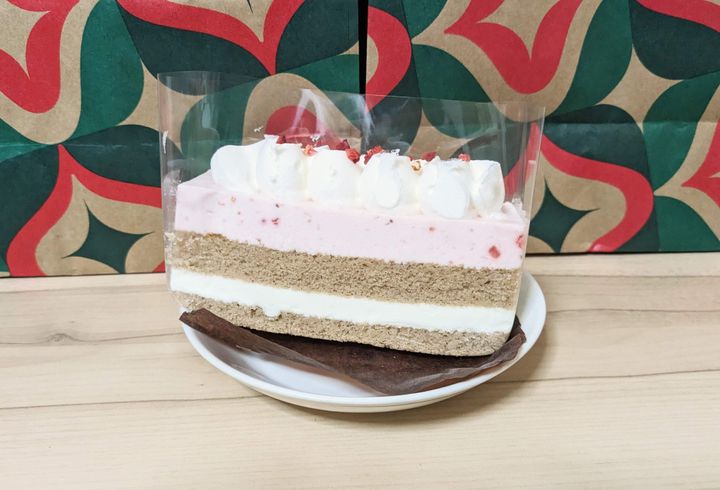 スターバックスコーヒー ストロベリーメリークリームケーキ
