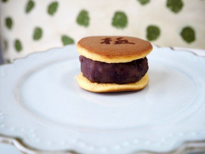 【シャトレーゼ】人気すぎて買えない！？ほとんどあんこな絶品どら焼き