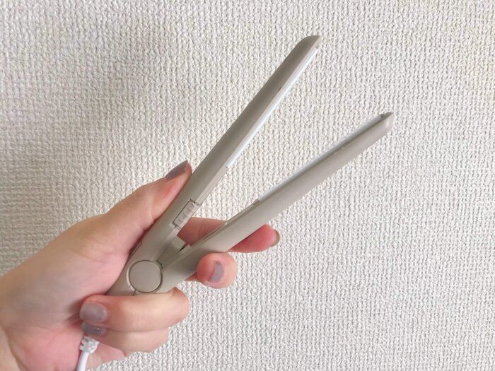 値段二度見！390円（税別）でヘアアイロンが買えるだと？！