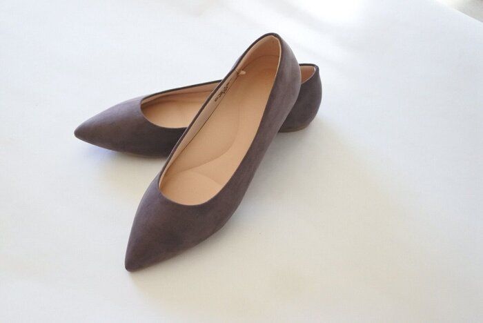 【UNIQLOで見つけた！】秋冬トレンドのニュアンスカラーパンプス